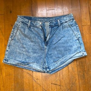 AE mom shorts